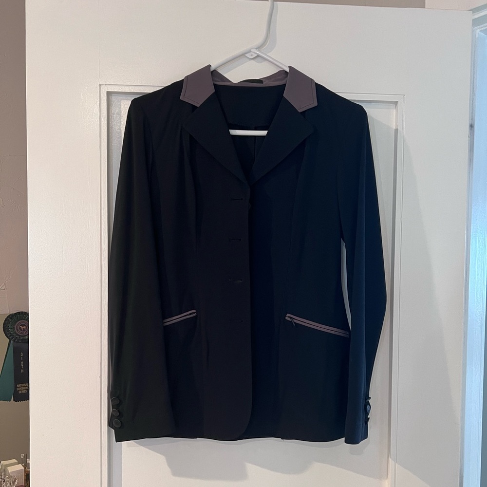 RJ classics show coat
